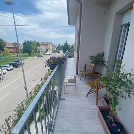 Zevio Home