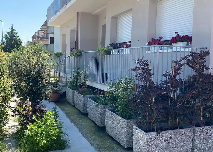 Lejlighed Zevio Home *